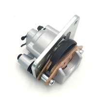 Передний тормозной цилиндр (правый) AT-MZ1356