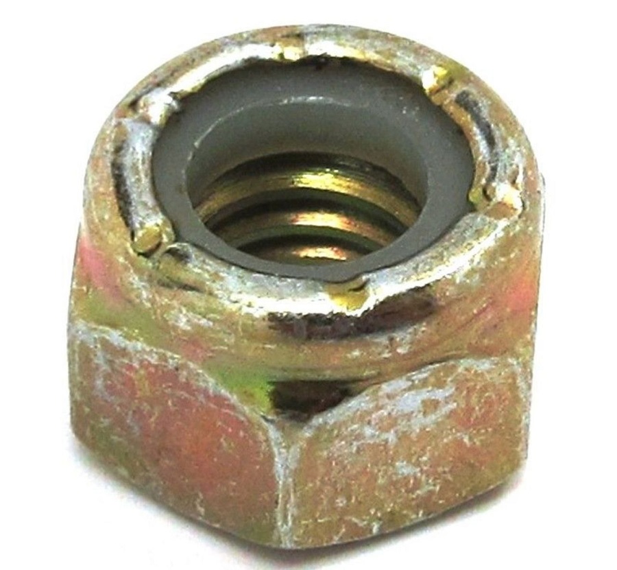 Гайка подшипника КПП 8040-426